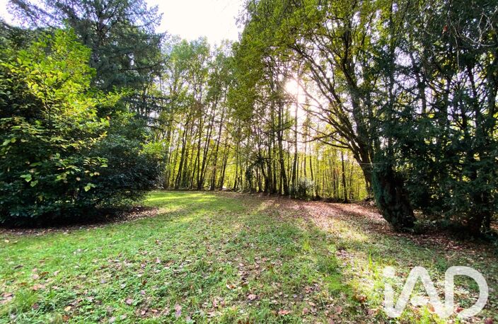 Vente Terrain 3 915 m&sup2; — photo 3