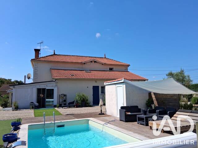 Vente Maison de campagne 7 pièces — photo du bien