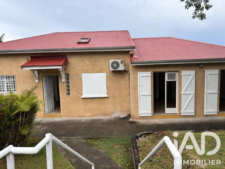 Location Maison/villa 4 pièces — photo 1