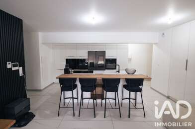 Appartement 4 pièces 345000 €