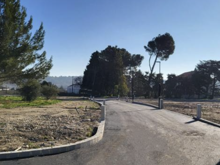 Vente Terrain à bâtir 455 m&sup2; — photo 1