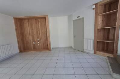 Réalmont - Appartement rénové T2 avec garage — photo du bien