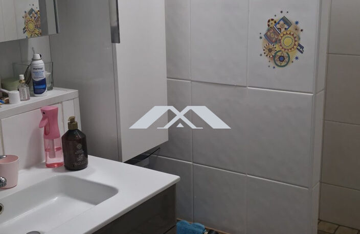 Vue dégagée pour ce bel appartement T4 à MARTIGUES — photo 5