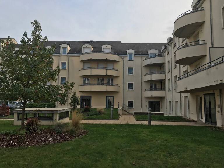 A LOUER - Appartement de 2 pièces — photo 1