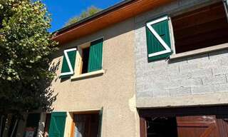 Maison 5 Pièces 83 m² à vendre à Saint-Christophe-sur-Guiers (38380)