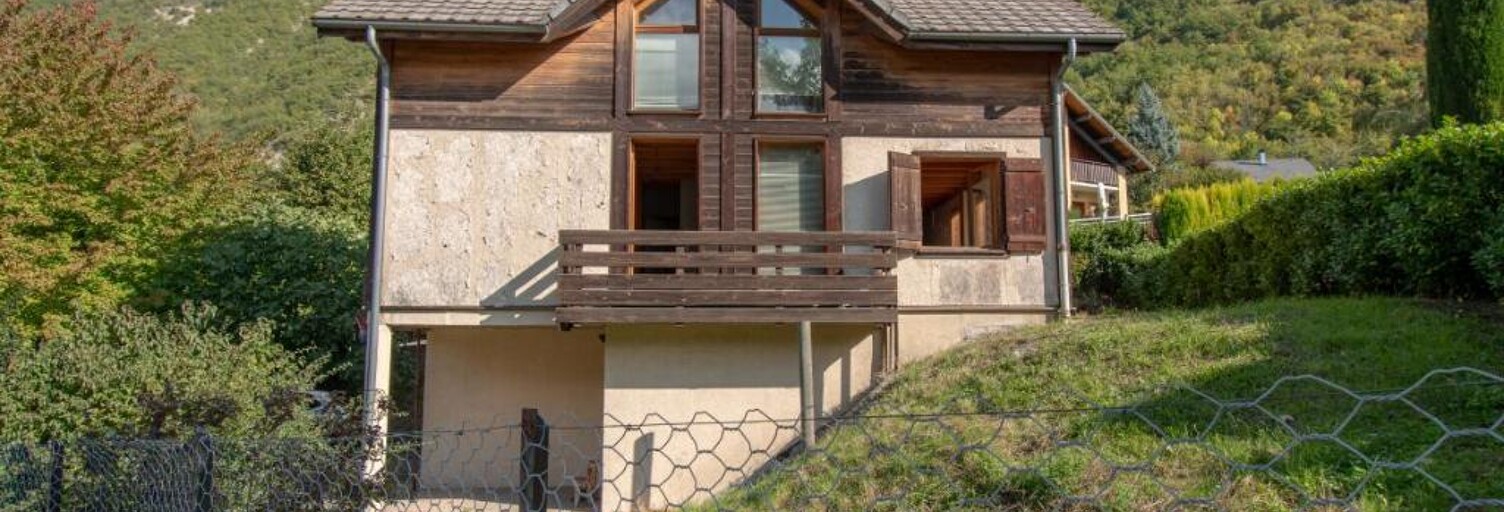 Maison 7 Pièces 124 m² à vendre à Saint-Julien-Mont-Denis (73870)