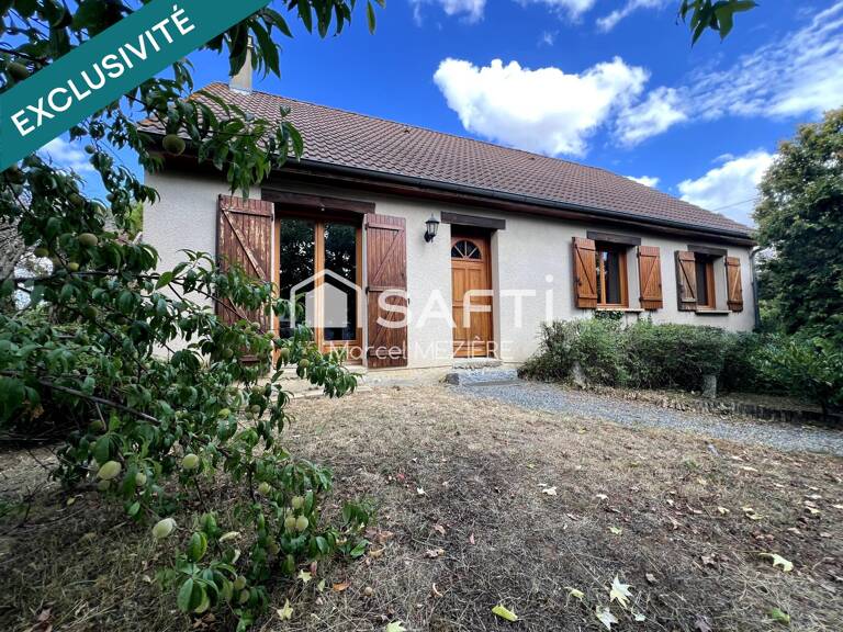 Pavillon en bon état sans vis à vis à coté de SENS. — photo 1