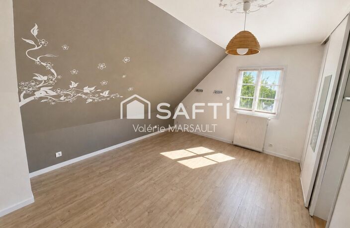 162 m² habitables, 4 chambres + bureau, terrasse 53 m², terrain 837 m² — photo 5