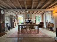 ? Une demeure de caractère... avec la possibilité de détacher une parcelle constructible : une opportunité rare ! — photo 3