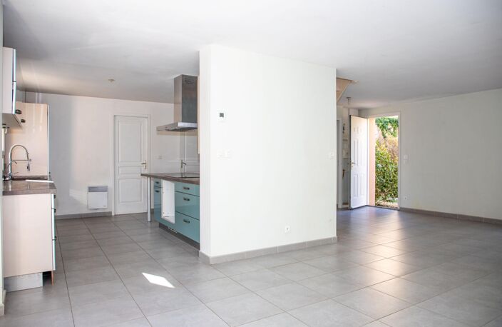 Belle maison 104 m2 - 4 chambres - Garage - DPE "D" — photo 3