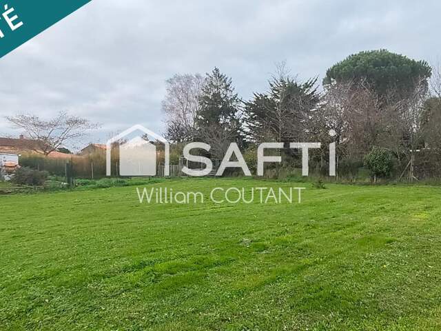 Terrain constructible de 605m2 — photo du bien