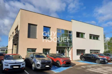 Commerce  1100000 €