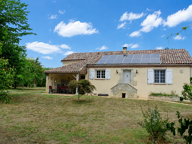 Ensemble immobilier avec maison principale et appartement in — photo 2
