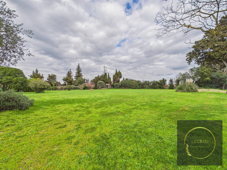 Terrain constructible en zone d'activité 600m2 environ sur u — photo 1