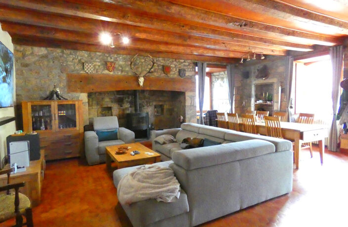 MAISON EN PIERRE RENOVEE — photo 2