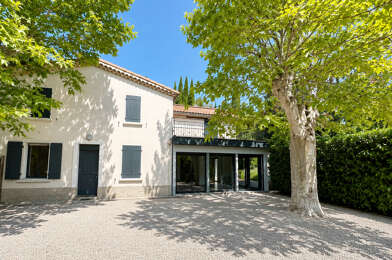 Maison 5 pièces 2950 €
