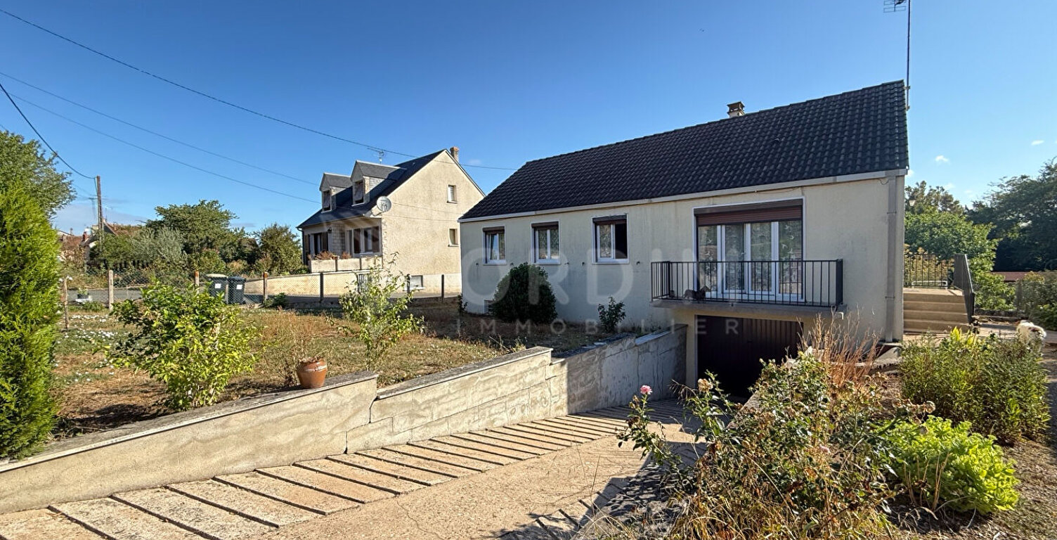 Maison Beaulieu Sur Loire 5 pièce(s) 97  m² 4 chambres terrain 1650 m² — photo 1
