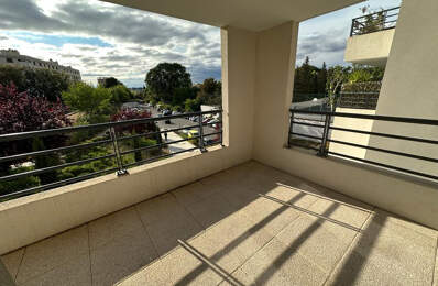 Très beau type 2 d'une surface de 38m2 + terrasse — photo du bien