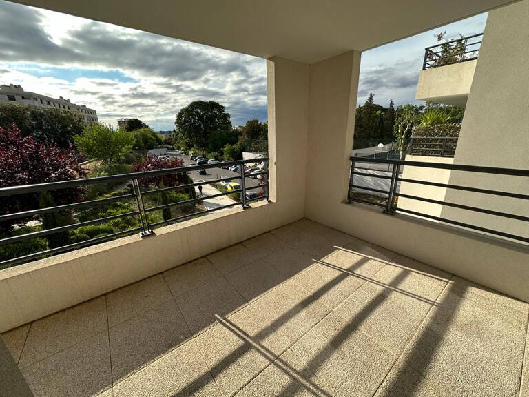 Très beau type 2 d'une surface de 38m2 + terrasse — photo 1