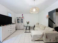 Charmante maison familiale avec jardin, garage motorisé et 3 chambres — photo 4
