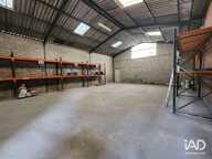 Location Local d'activités 446 m&sup2; — photo 4