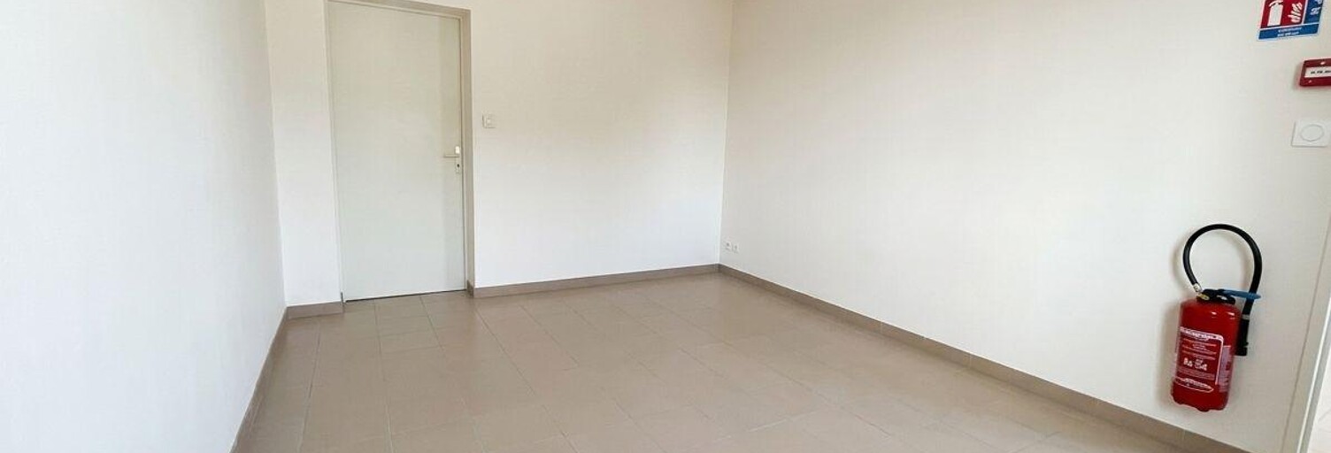 Commerce  210 m² à louer à La Chevallerais (44810)