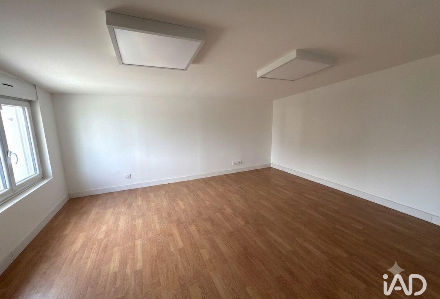Location Bureaux 80 m&sup2; — photo 1