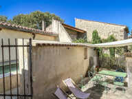 Authentique mas de village et son jardin secret — photo 2