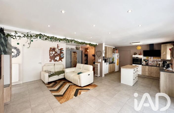 Vente Maison/villa 5 pièces — photo 3