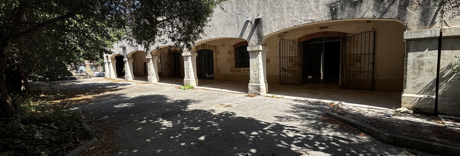 Commerce  72 m² à vendre à Pélissanne (13330)
