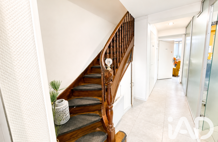 Vente Immeuble 90 m&sup2; — photo 2