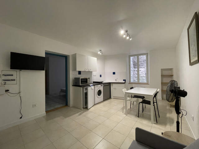 APPARTEMENT T2 MEUBLE — photo du bien