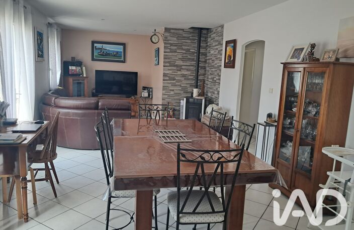 Vente Maison/villa 4 pièces — photo 2