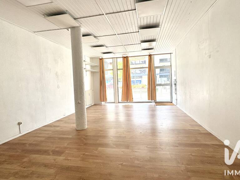 Vente Local commercial 43 m&sup2; — photo 1