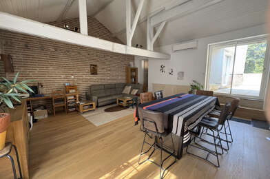 Appartement 3 pièces 920 €