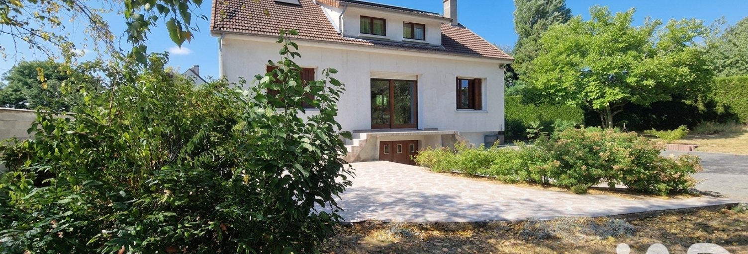Maison 7 Pièces 140 m² à vendre à Sérifontaine (60590)
