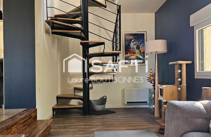 Maison familiale rénovée de 182 m² avec dépendance et double garage — photo 5