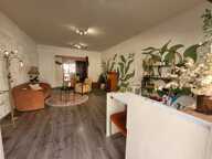 Local commercial — photo 2