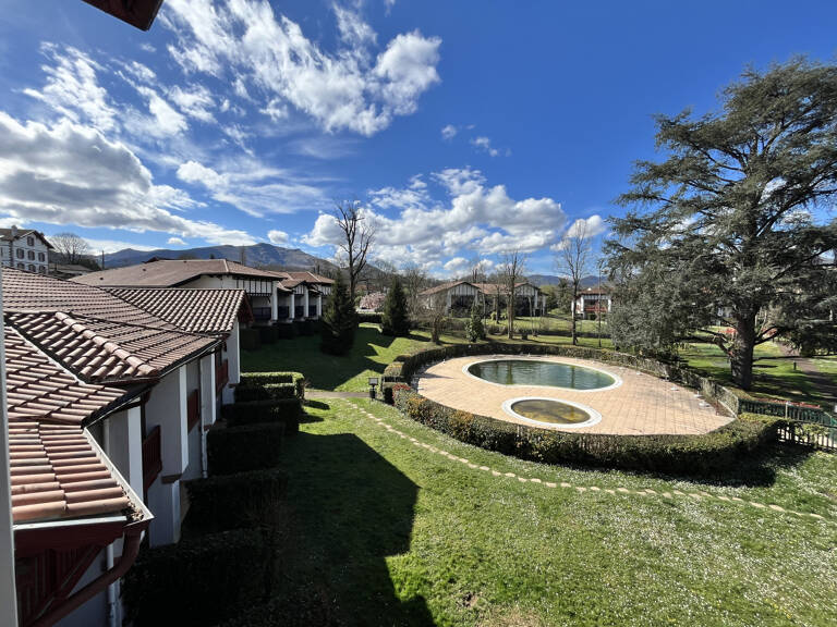 Appartement T2 dans résidence avec parc et piscine — photo 1
