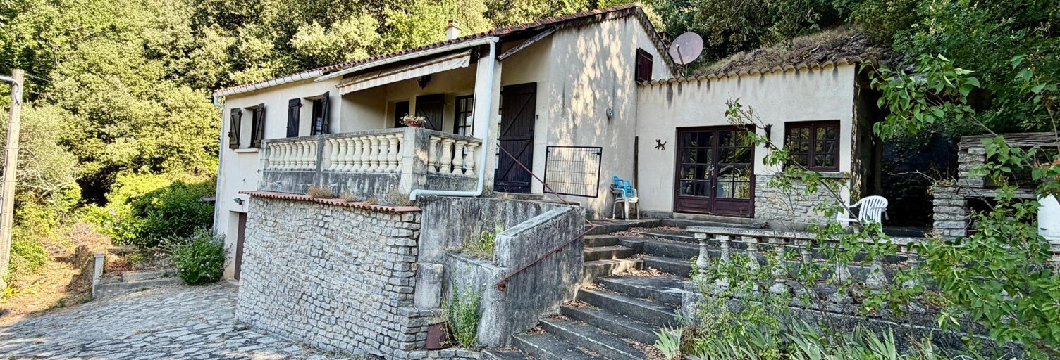 Maison 4 Pièces 96 m² à vendre à Saint-Jean-du-Pin (30140)