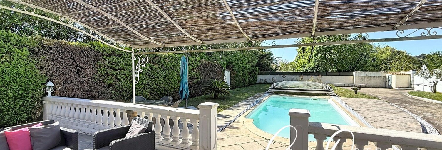Maison 6 Pièces 140 m² à vendre à Saint-Gilles (30800)