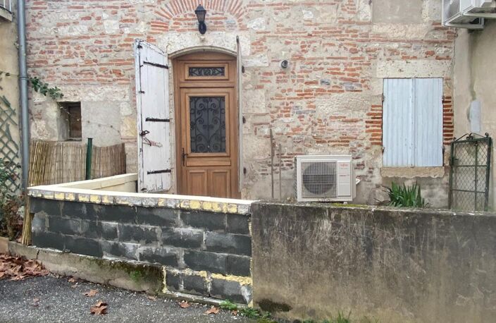 IMMEUBLE A  VENDRE LOUE — photo 2