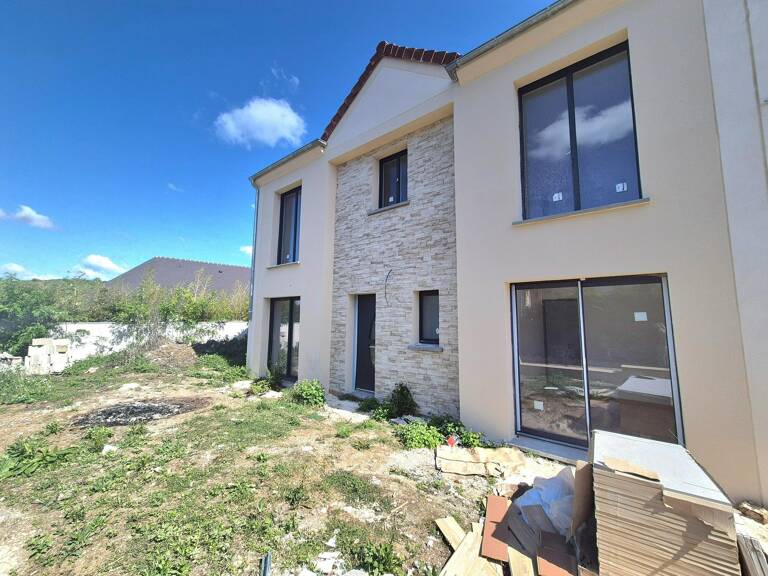 Maison freneuse — photo 1