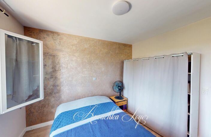 Maison avec vue dégagée et terrain constructible — photo 5