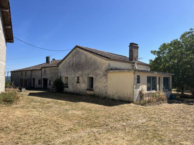 Maison en pierre de 4 pièces principales — photo 1