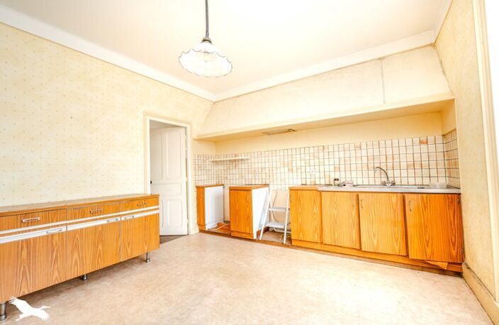 Maison de bourg de 6 pièces principales — photo 3