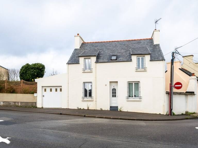 Maison de ville de 8 pièces principales — photo 1
