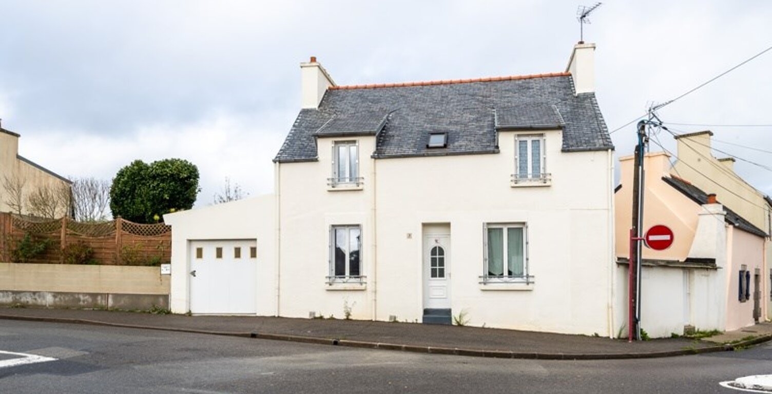 Maison de ville de 8 pièces principales — photo 1