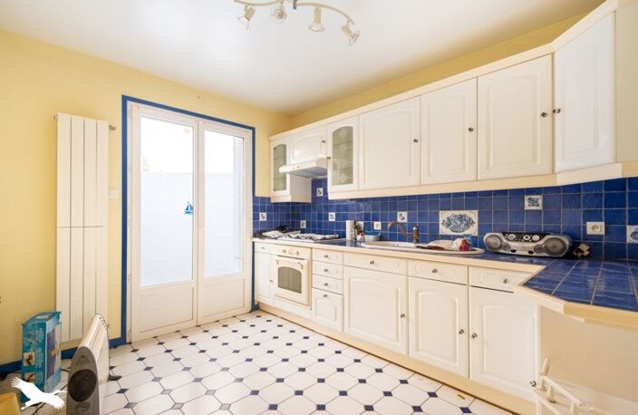Maison de ville de 8 pièces principales — photo 2