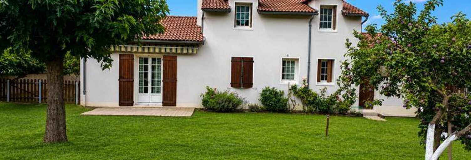 Maison 6 Pièces 107 m² à vendre à Leynhac (15600)